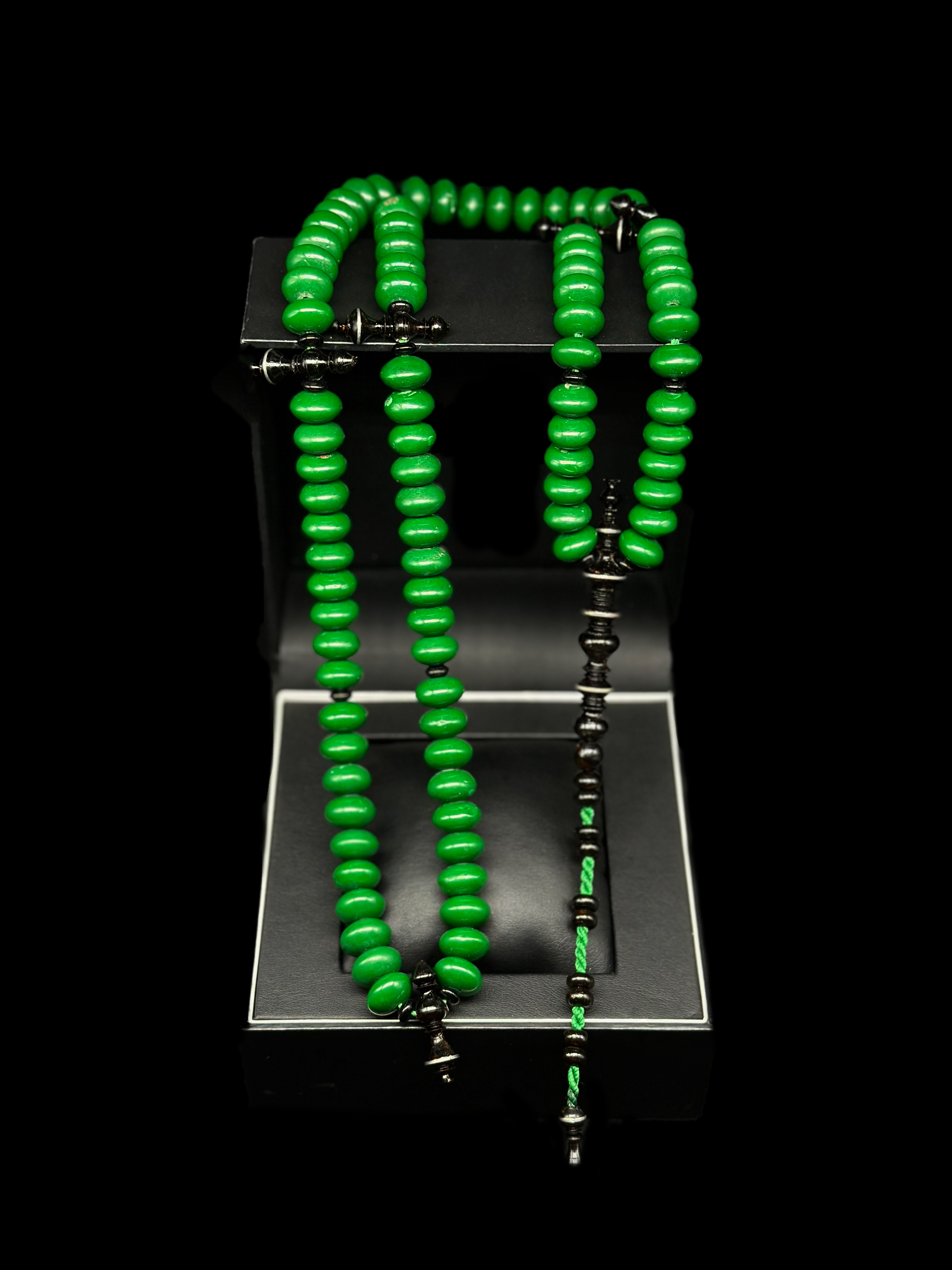 Green Marjan x Black Yusr Tasbih