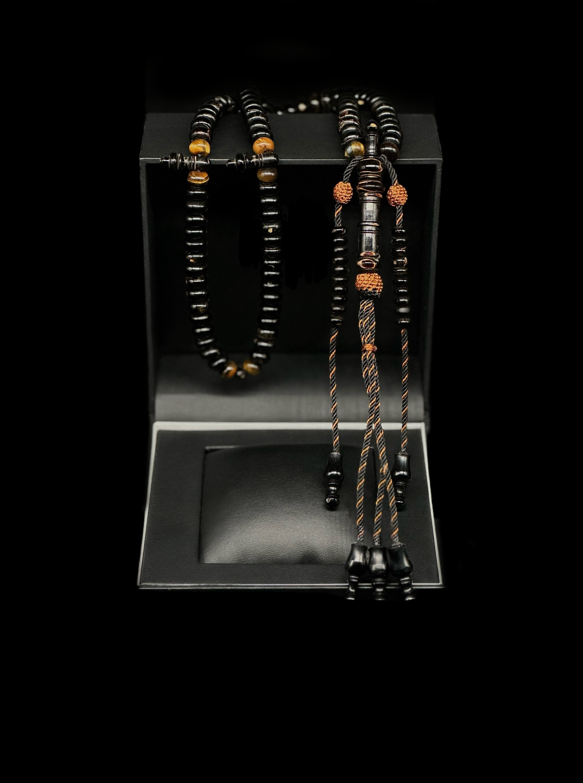 Pure Black Yusr x Tiger Eye Tasbih